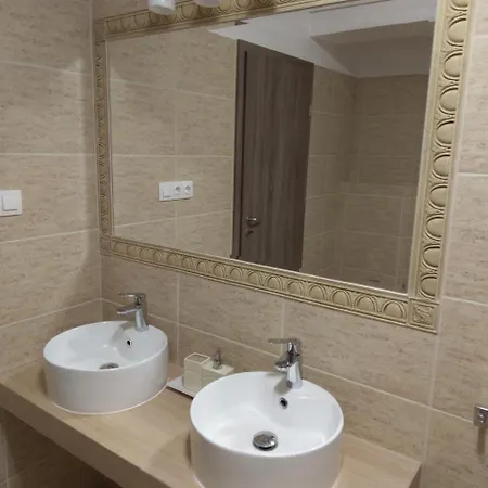 Апартаменти Apartament Robert Брашов